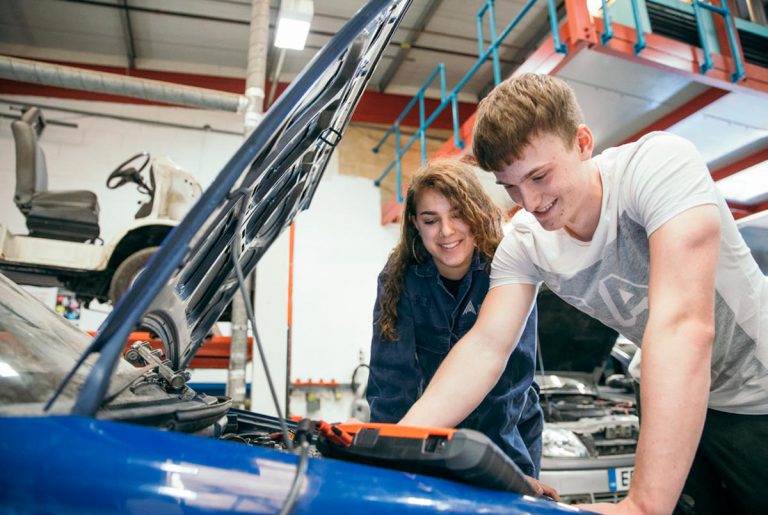 Motor-Vehicle-Technician-Apprenticeship-ST0033-1.jpg
